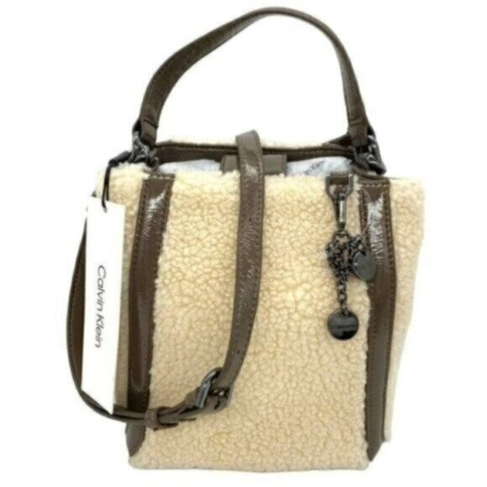 CalvinβKlein Astatine Sherpa Bucket Bag New